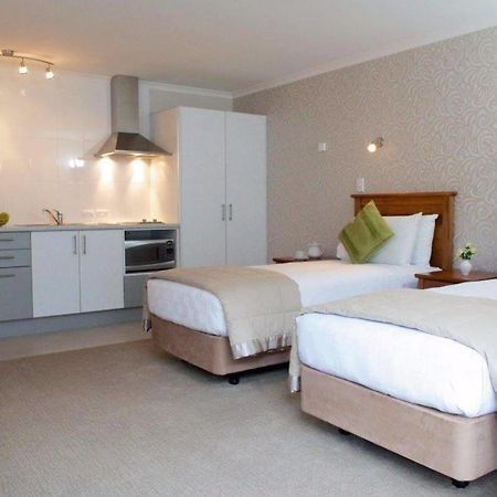 Bucket Tree Lodge Tawa Екстер'єр фото