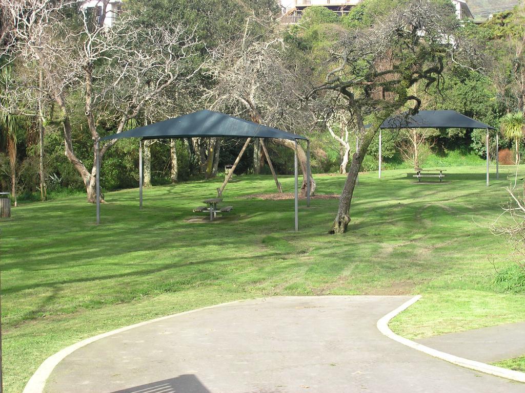 Bucket Tree Lodge Tawa Екстер'єр фото
